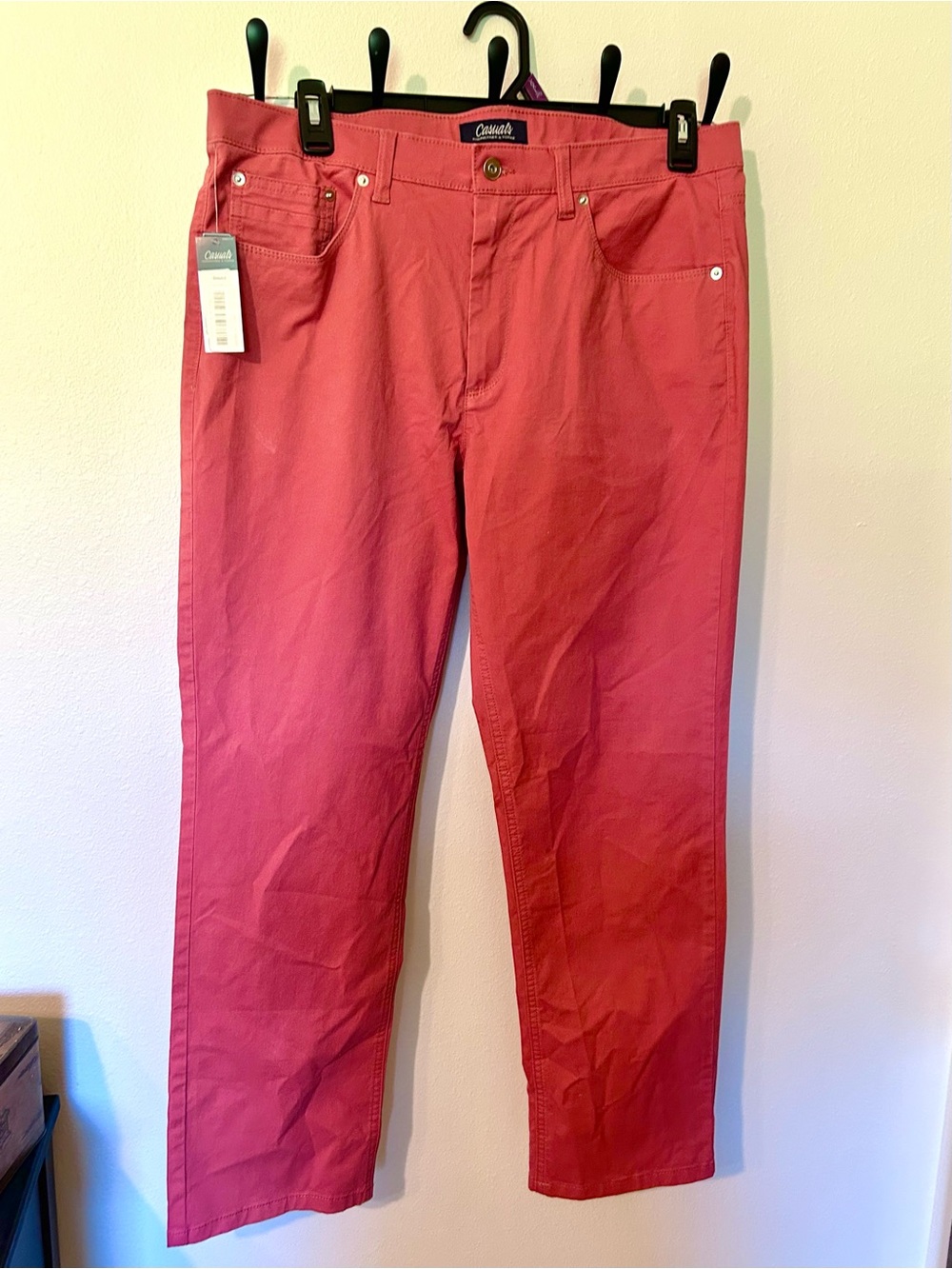 NWT! Roundtree & Yorke Men's Casuals Slim Straight Coral pants